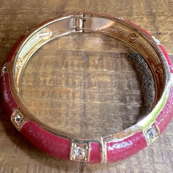 Set of 3 Red, White & Blue Enameled Bangles Hinged Patriotic Clamper Bracelet - Picture 5 of 15